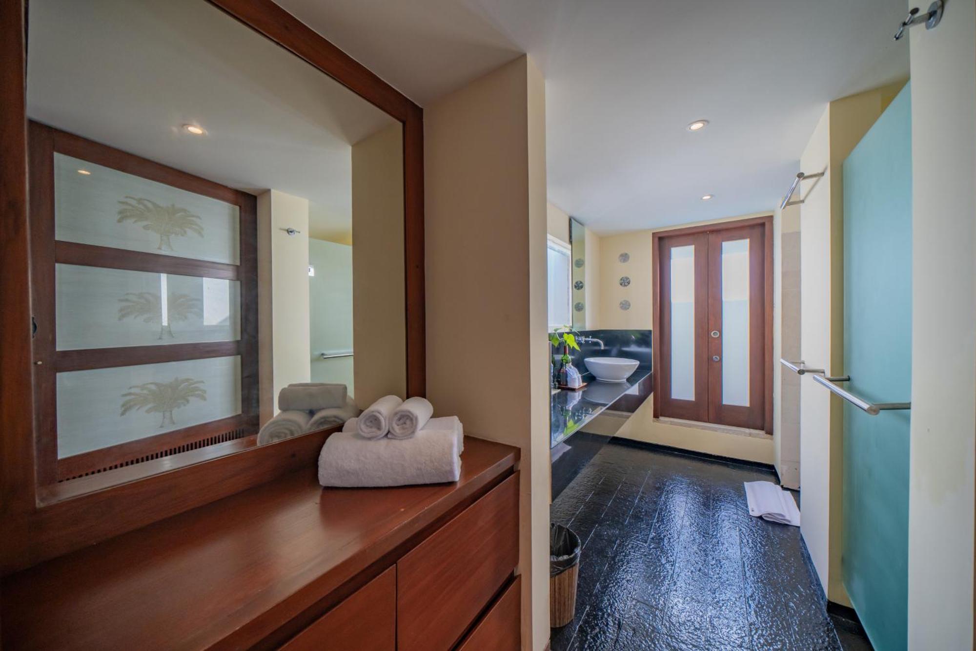Wibisana Beachside Luxury In *